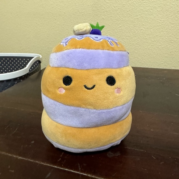 Squishmallow 5" PADEN Blueberry Pancake Stack Pancakes Blueberries Butter - Picture 1 of 9